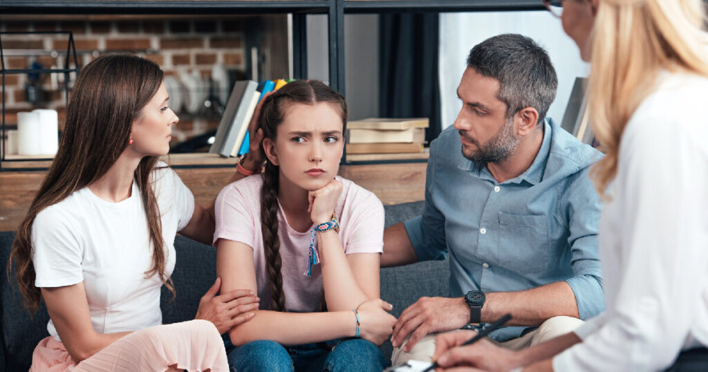 The Long-Term Impact of Early Childhood Sexual Trauma: Links to Psychotic and Thought Disorders