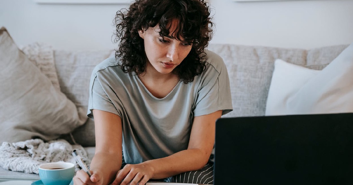 Deciding Between Inpatient, Outpatient, and Intensive Outpatient Programs